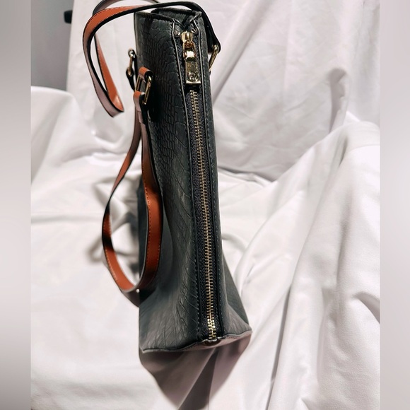 Adrienne Vittadini Leather Crocodile Embossed Convertible Laptop Carrier to Tote - Picture 6 of 14